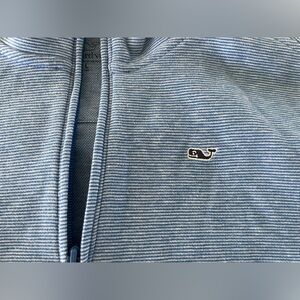 Vineyard Vines boys Light Blue Striped quarter zip Youth Large